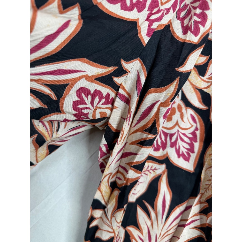 New Angie Floral Print Smocked Back Jumpsuit size Medium Black/Pink - Picture 4 of 8